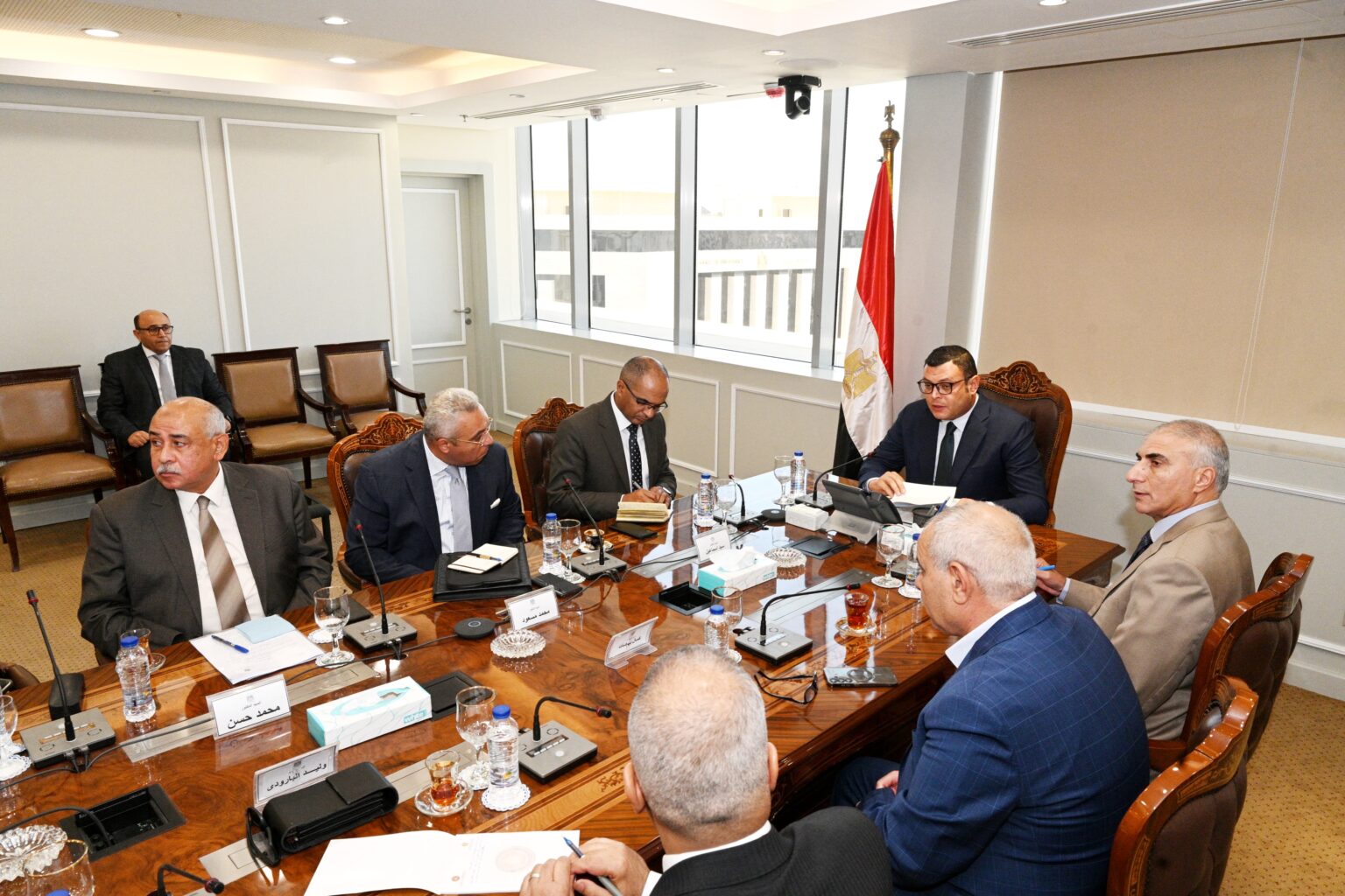 وزير الإسكان يبحث مع كبار المطورين إطلاق منصة لتصدير العقار وتفعيل استراتيجية العمران الأخضر