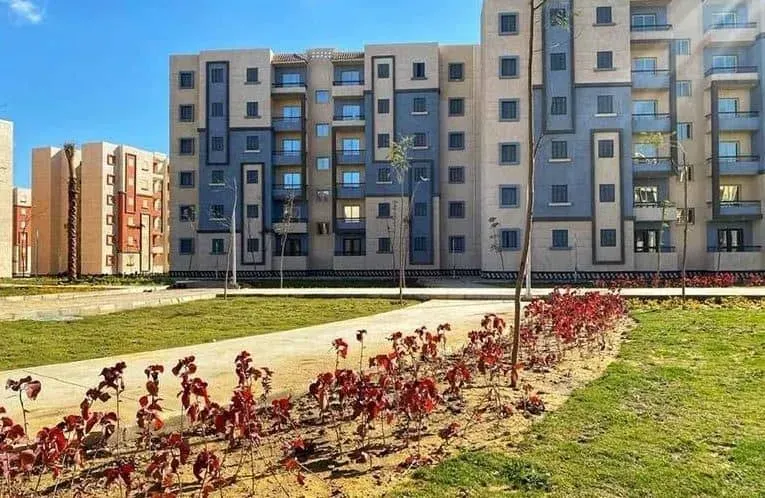 «الأسعار لن تنخفض أبداً».. وزير الإسكان يُنهي الجدل ويُعلن: السوق العقاري المصري يدخل مرحلة الاستقرار الكامل قبل 2026