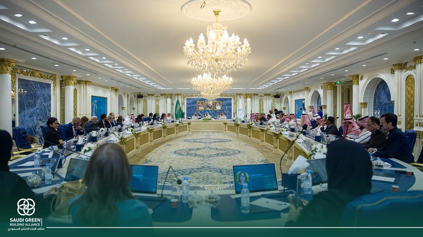 السعودية تطلق تحالف البناء الأخضر عضوية دولية ومنصة وطنية تقود خفض الكربون في قطاع التشييد لتحقيق الحياد الصفري ٢٠٦٠  
