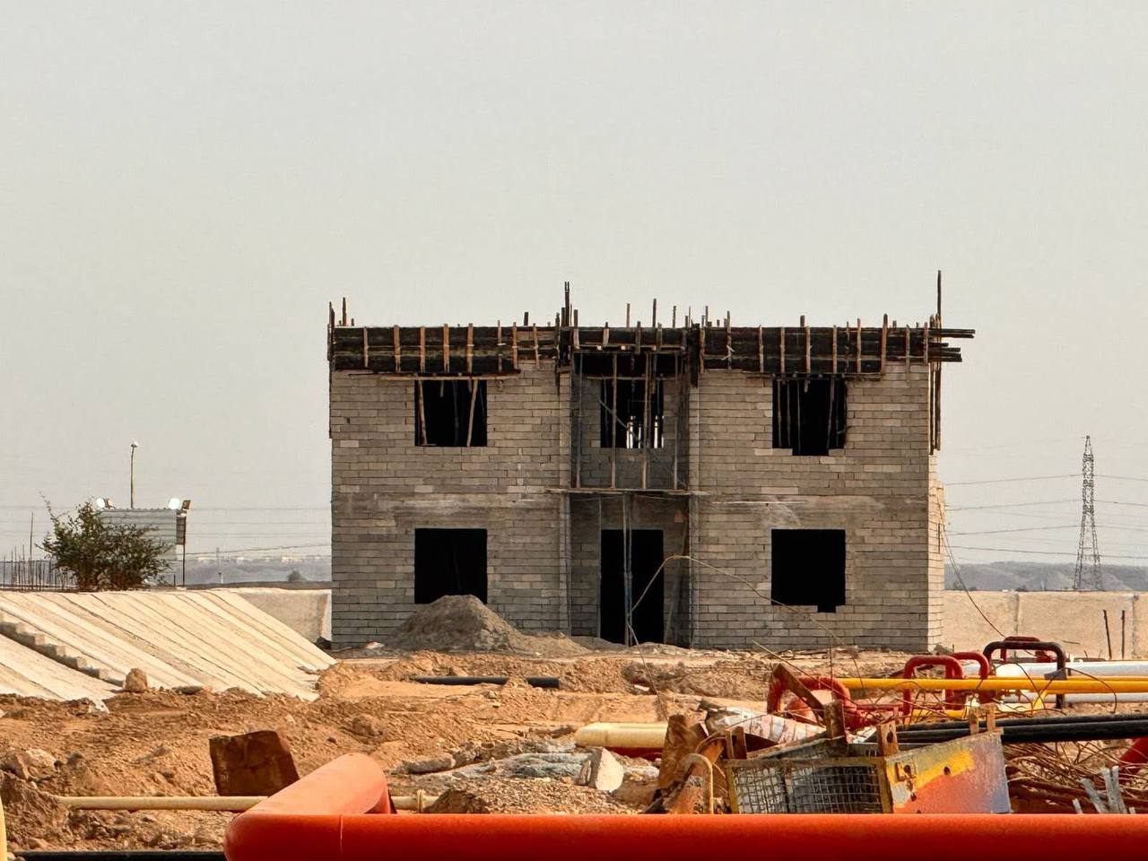 مقاولون عراقيون يواصلون تأهيل مصفى بيجي ضمن جهود إعادة الإعمار في صلاح الدين