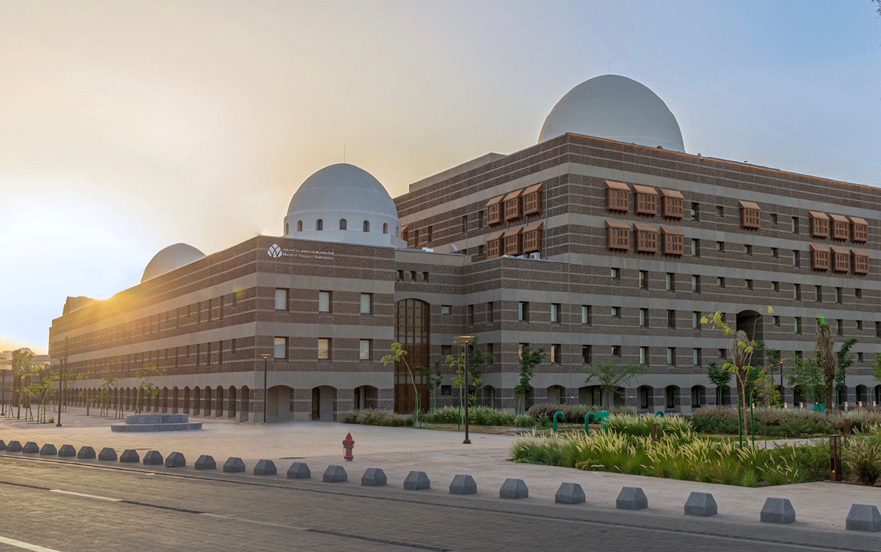 المدينة المنورة تعتمد مشروعين نوعيين لتعزيز الاستثمار في القطاعين التجاري والفندقي