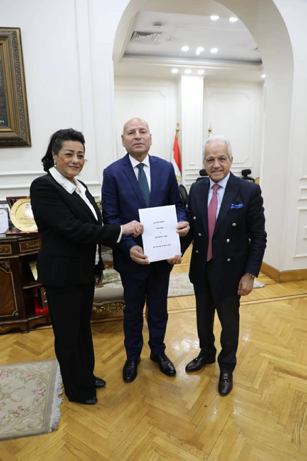 القاهرة تحول حي الأسمرات إلى مزارع معلقة.. بروتوكول ثوري لزراعة أسطح 425 عقارا في أكبر تجربة للاكتفاء الذاتي