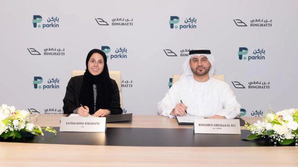 باركن وبن غاطي توقعان اتفاقية تشغيل 1200 موقف بدبي