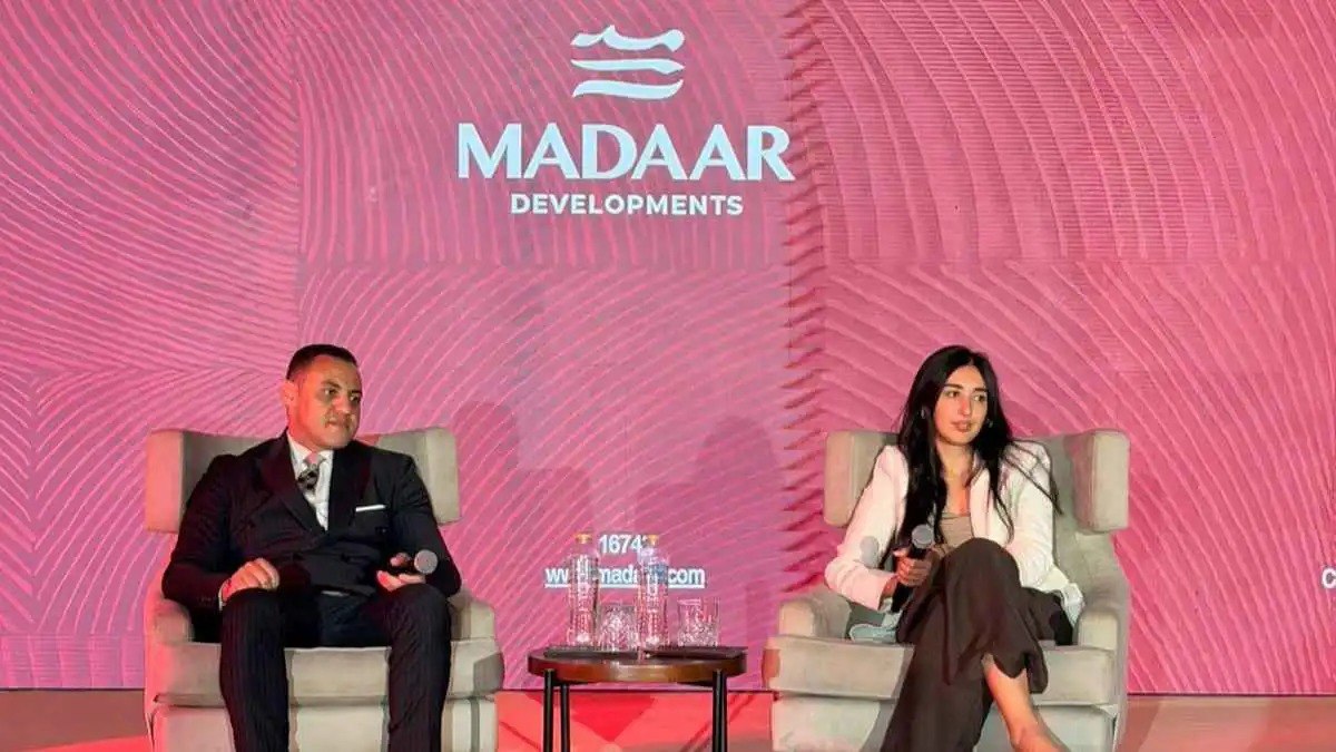 تستهدف مبيعات بـ 25 مليار جنيه وتخطط لضخ 5 مليارات في الإنشاءات خلال 2026 ضمن إستراتيجية توسع إقليمي “مدار العقارية” تغزو غرب القاهرة بمشروع “The Hillage” باستثمارات 15 مليار جنيه